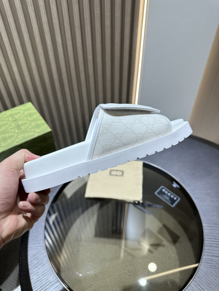 Gv*c slippers
