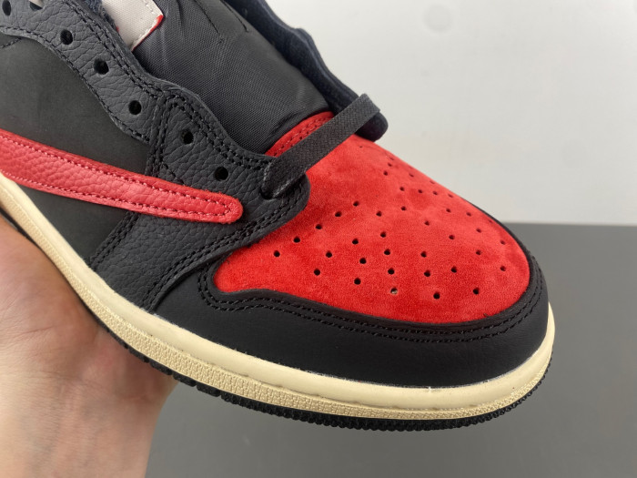 Travis Scott x Air Jordan 1 Low OG DM7866-061