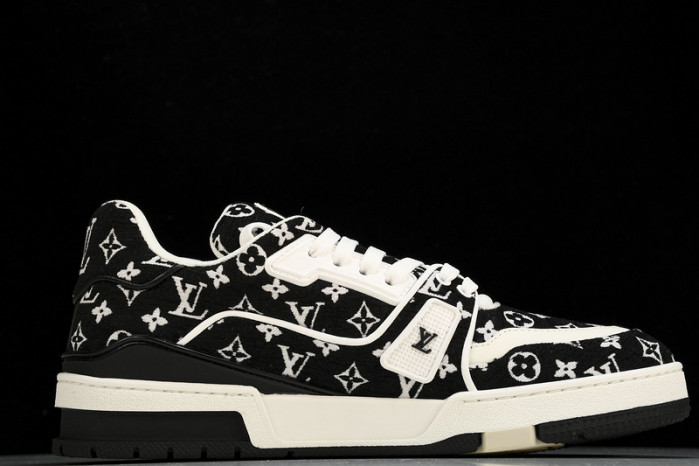 LV SNEAKER LOW 103004