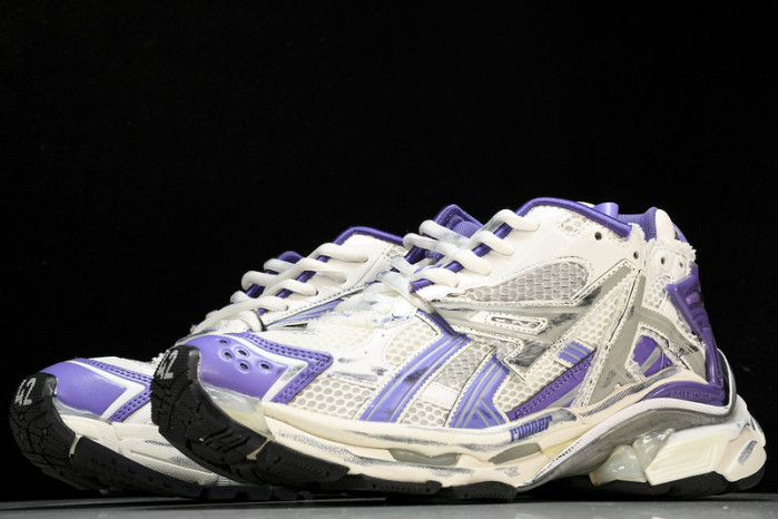 BLCG RUNNER 103013
