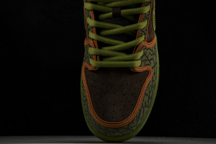 Concepts × Nike SB Dunk When Pigs Fly  789841-332