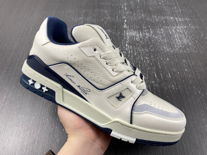 LV SNEAKER LOW 120402