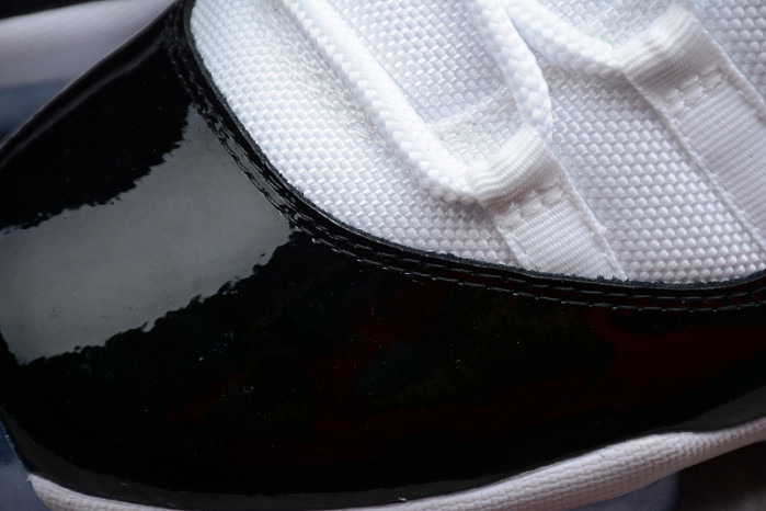 Jordan 11 Retro Low Concord  528895-153