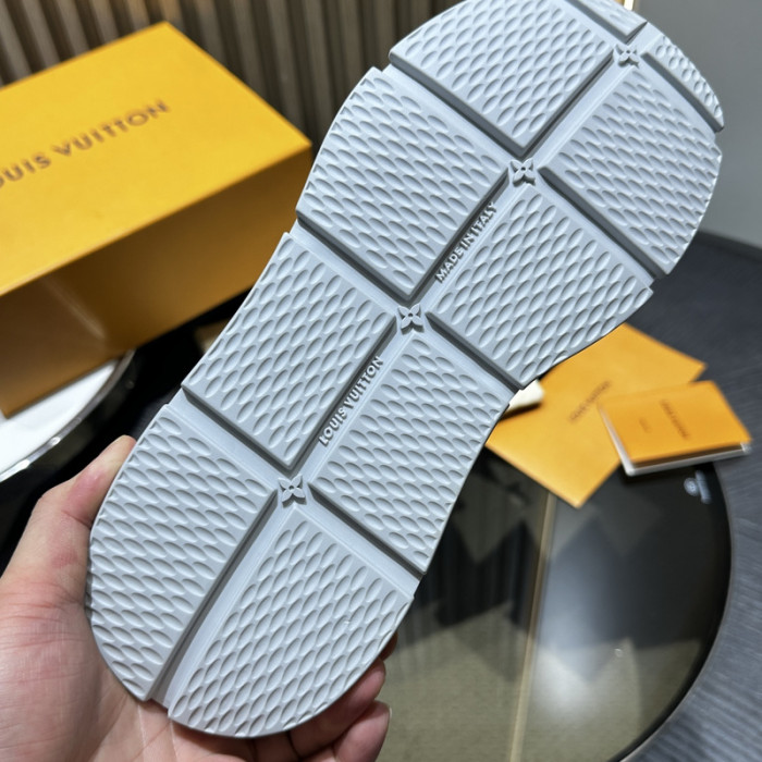 LV CLASSIC SNEAKER FOR-LV294