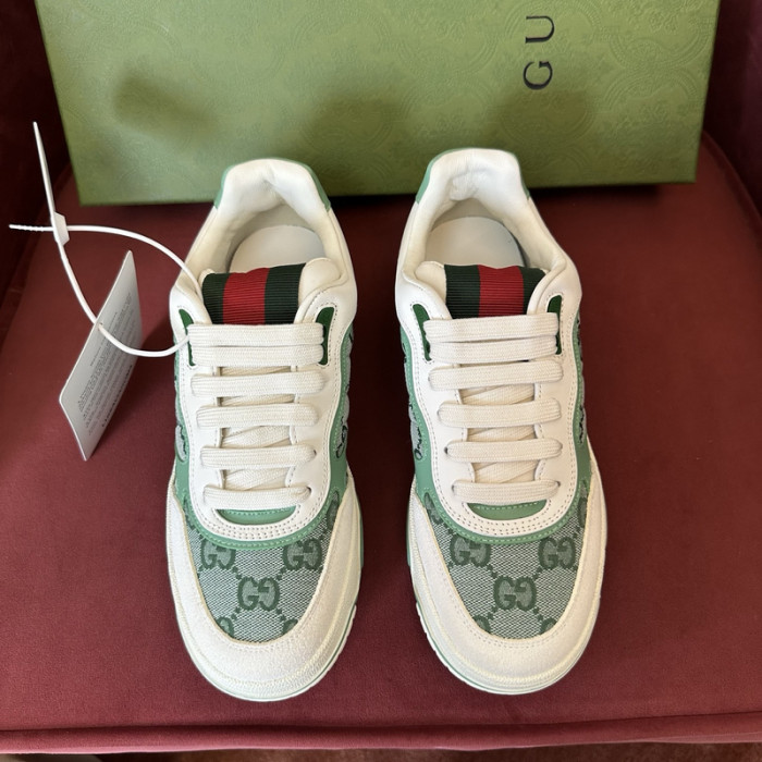 Gv*c sneaker
