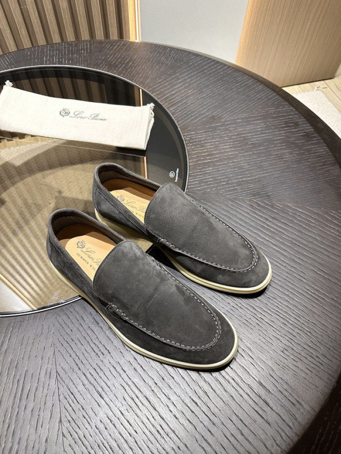 L0R0 P1ANA SNEAKER