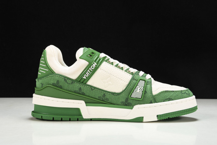 LV SNEAKER LOW YEE-003