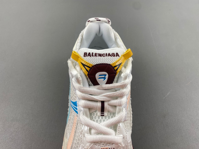 BLCG RUNNER  772774-W3RNY-0326
