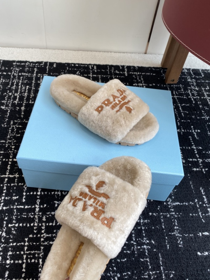 PRA*DA  SLIPPERS