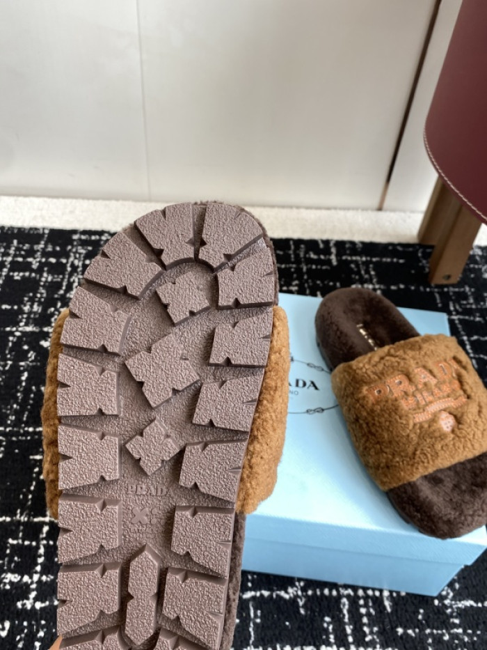 PRA*DA  SLIPPERS