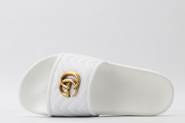 Gv*c slippers