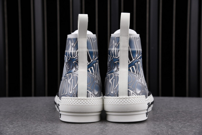 D10R B23 Oblique High Top Sneaker